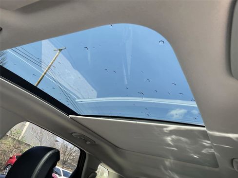 Used 2023 Kia Sportage SX Prestige image 14