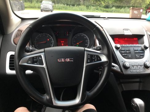 Used 2011 GMC Terrain SLT w/ Cargo Package AWD/4WD image 14