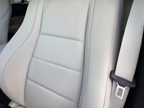 Used 2024 Mercedes-Benz GLE 350 4MATIC image 15