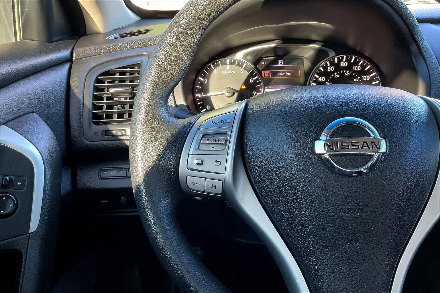 Used 2016 Nissan Altima 2.5 S w/ Power Driver Seat Package FWD image 22