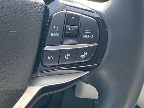 Certified 2025 Ford Explorer Platinum w/ Ultimate Package image 9