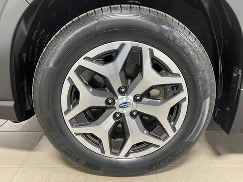 Used 2023 Subaru Forester Premium AWD/4WD image 7