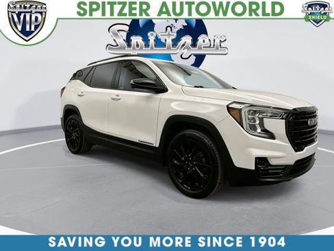 Used 2023 GMC Terrain SLT w/ Elevation Edition AWD/4WD image 3