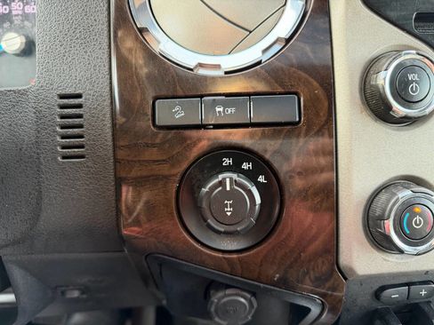 Used 2013 Ford F350 Platinum image 45