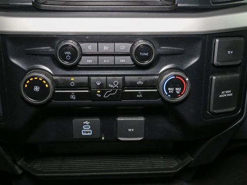Used 2024 Ford F250 XLT image 25