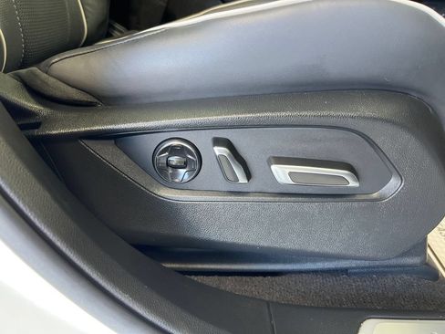 Used 2019 Acura RDX AWD w/ Advance Package image 16