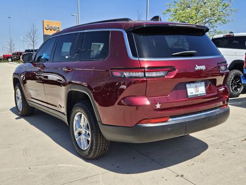 New 2026 Jeep Grand Cherokee L Laredo image 3