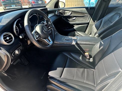 Used 2020 Mercedes-Benz GLC 300 4MATIC image 17