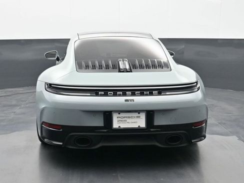 Certified 2025 Porsche 911 Carrera RWD image 17