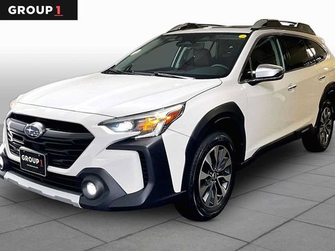Used 2023 Subaru Outback Touring XT AWD/4WD image 1
