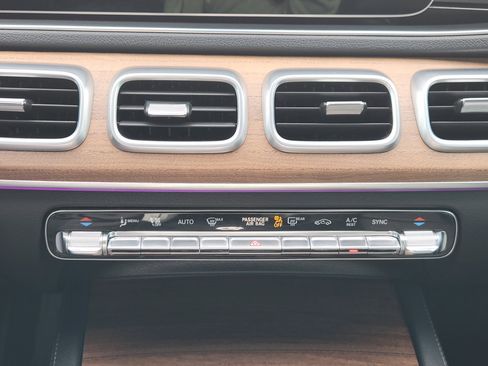 Used 2022 Mercedes-Benz GLE 350 image 22