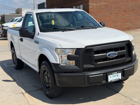 Used 2016 Ford F150 XL w/ Equipment Group 101A Mid RWD image 3