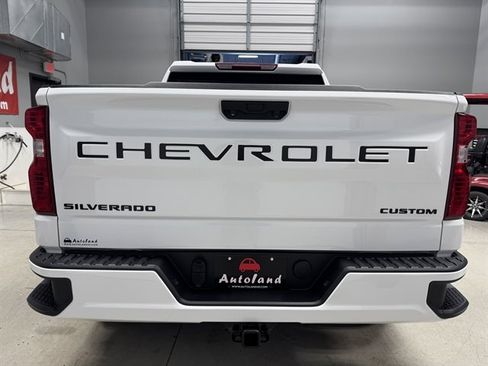 Used 2023 Chevrolet Silverado 1500 Custom w/ LPO, Dark Essentials Package AWD/4WD image 7