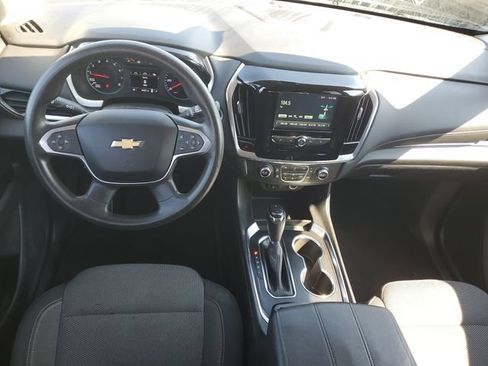 Certified 2018 Chevrolet Traverse LS AWD/4WD image 12