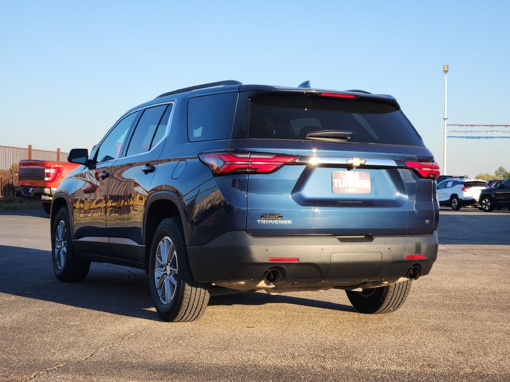 Used 2022 Chevrolet Traverse LT FWD image 5