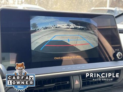 Used 2025 Toyota Prius XLE image 23