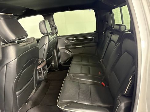 Used 2025 RAM 1500 Laramie AWD/4WD image 29