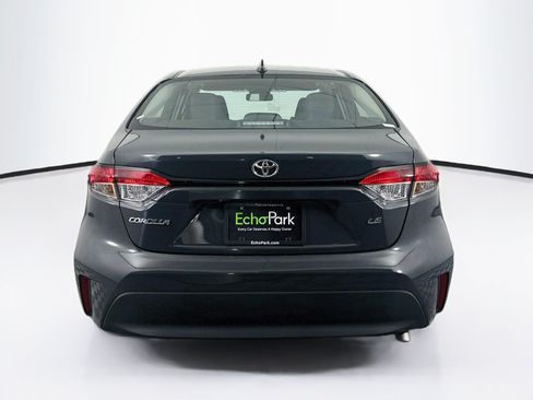 Used 2025 Toyota Corolla LE FWD image 7