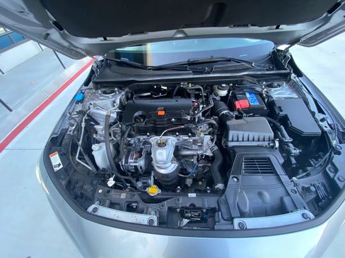 Used 2024 Honda Civic Sport image 14
