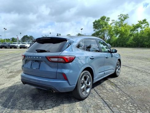 Used 2024 Ford Escape ST-Line w/ Tech Pack #1 FWD image 5