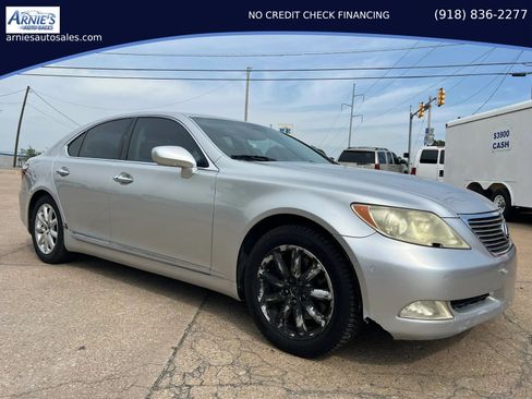 Used 2007 Lexus LS 460 RWD image 5