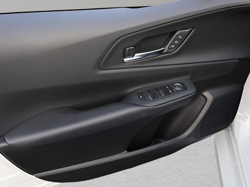 New 2026 Toyota Prius Plug-In Hybrid FWD image 9