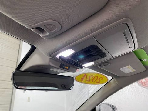 Used 2024 Honda Accord Touring image 18