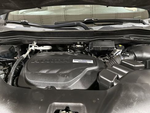 Used 2017 Honda Pilot Touring image 26