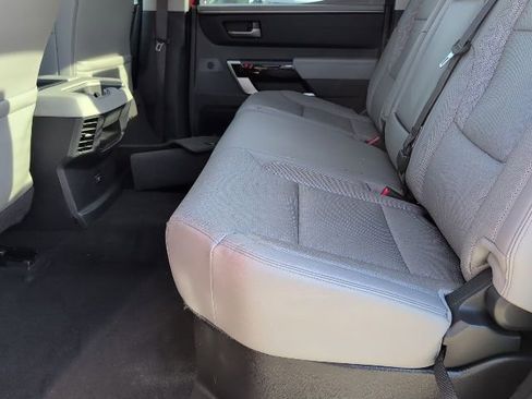 Used 2022 Toyota Tundra Limited image 6