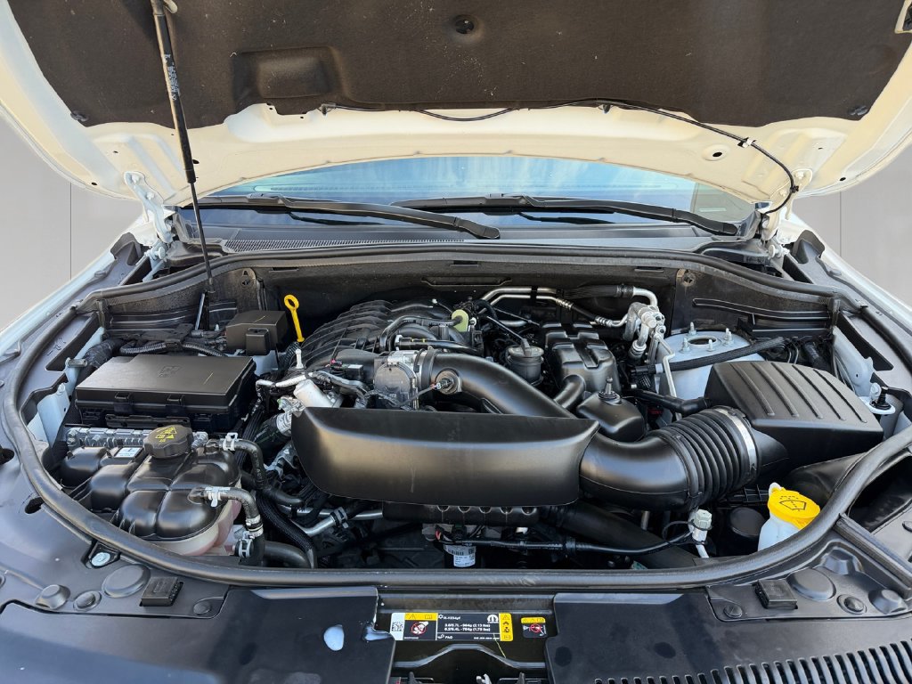 Used 2025 Dodge Durango GT AWD/4WD image 21