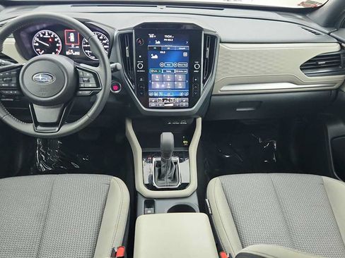 Used 2025 Subaru Forester Premium AWD/4WD image 18