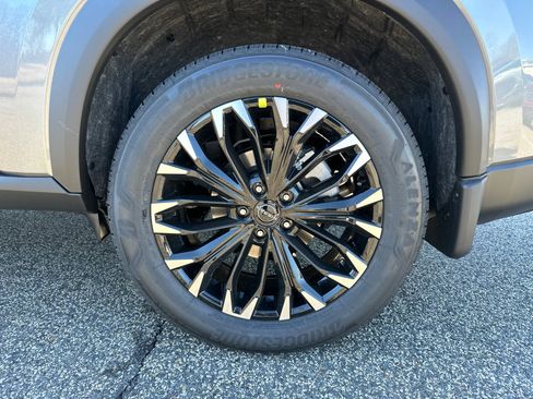 New 2026 Nissan Rogue SV image 20