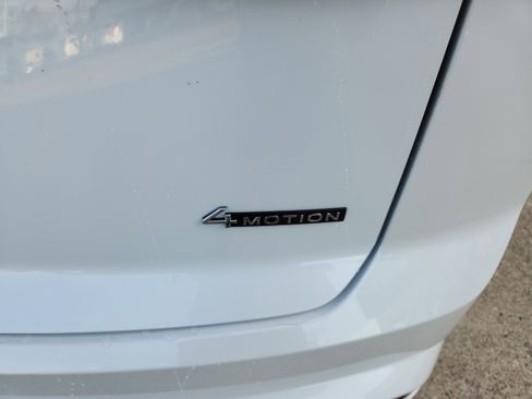 New 2026 Volkswagen Atlas Cross Sport SEL Premium R-Line image 6