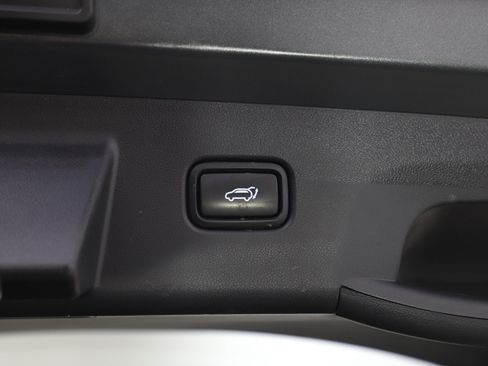 Used 2024 Hyundai Tucson Limited image 11