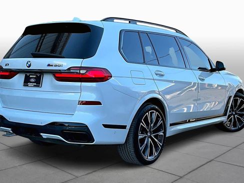 Used 2022 BMW X7 M50i image 12