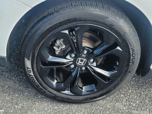 Used 2025 Honda Accord SE image 10