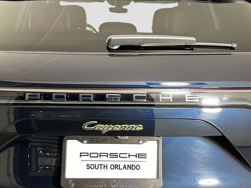 Used 2019 Porsche Cayenne E-Hybrid image 35