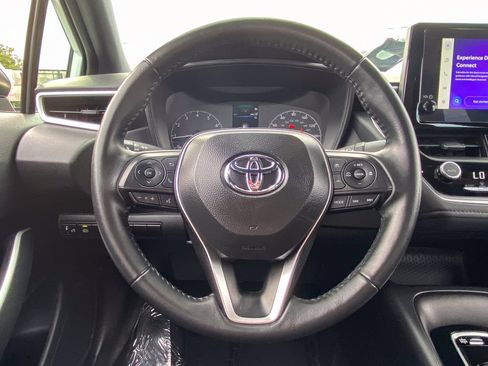 Certified 2025 Toyota Corolla SE FWD image 25
