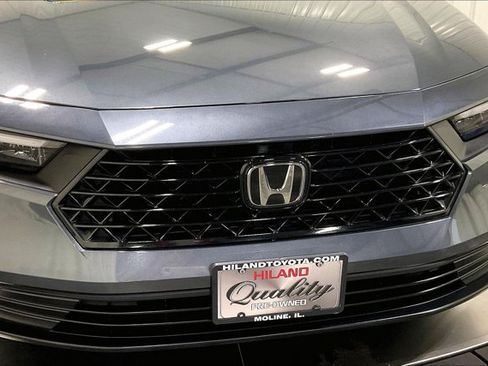Used 2024 Honda Accord EX image 30