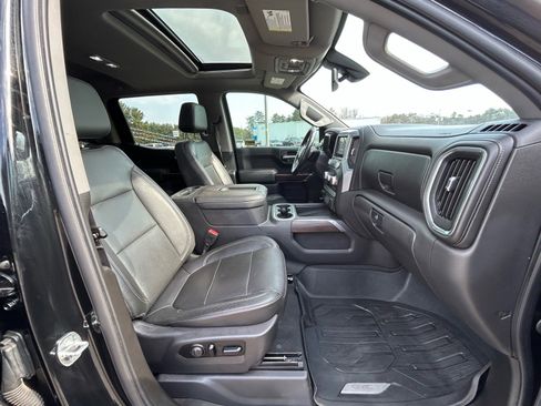Used 2020 GMC Sierra 1500 SLT w/ SLT Premium Plus Package AWD/4WD image 8