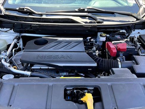 Used 2024 Nissan Rogue SV AWD/4WD image 30