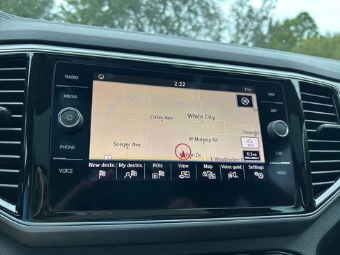 Used 2019 Volkswagen Atlas SEL R-Line image 35