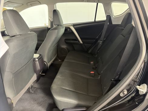 Used 2018 Toyota RAV4 LE w/ All Weather Liner Package AWD/4WD image 7