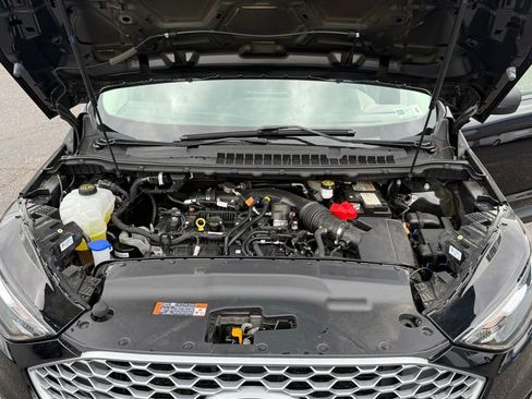 Used 2024 Ford Edge SE AWD/4WD image 9