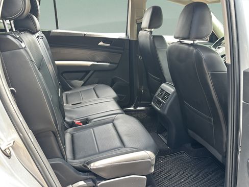 Used 2022 Volkswagen Atlas SE AWD/4WD image 14