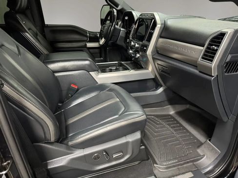 Used 2022 Ford F250 Platinum w/ Tremor Off-Road Package AWD/4WD image 15