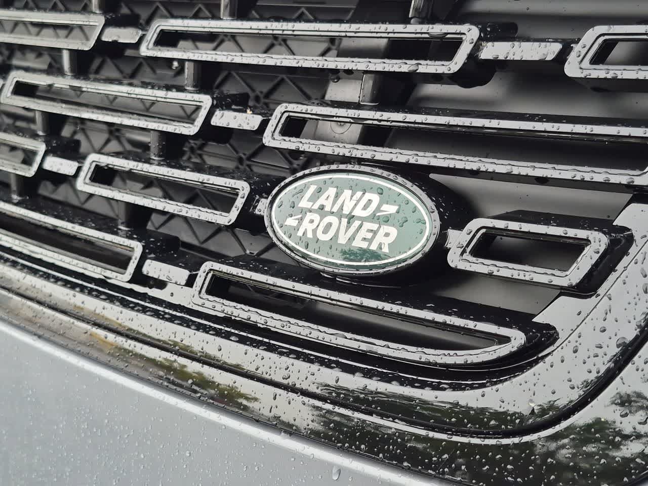 New 2026 Land Rover Range Rover Velar S AWD/4WD image 11