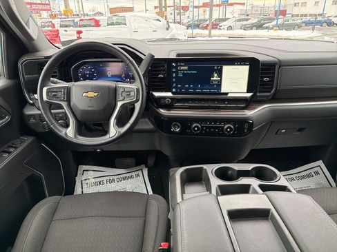 Used 2023 Chevrolet Silverado 1500 LT image 21
