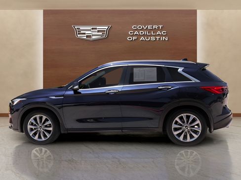 Used 2021 INFINITI QX50 Luxe FWD image 2
