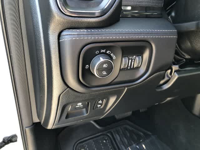 Used 2023 RAM 1500 Limited AWD/4WD image 31